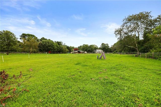 1528 Mill Landing RD, Virginia Beach, VA 23457