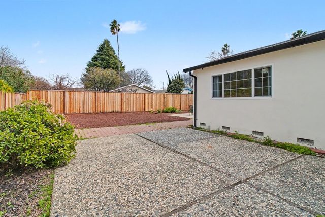 3950 Hamilton Park Drive, San Jose, CA 95130