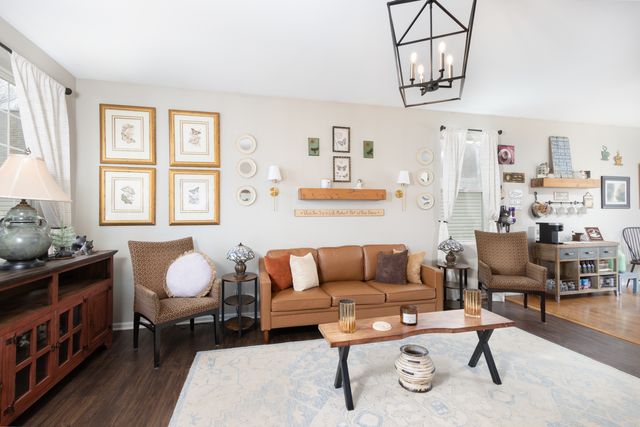 13173 Stonebridge Lane, Huntley, IL 60142