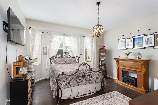 13173 Stonebridge Lane, Huntley, IL 60142