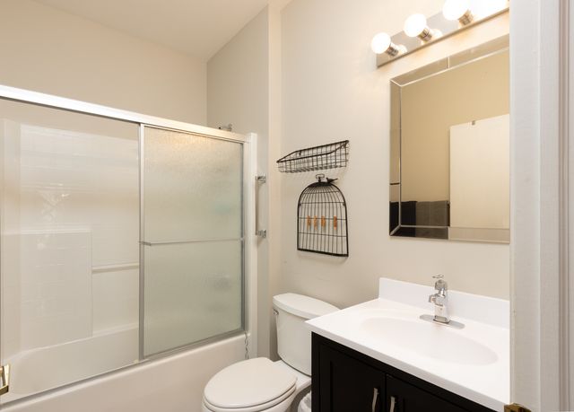 13173 Stonebridge Lane, Huntley, IL 60142