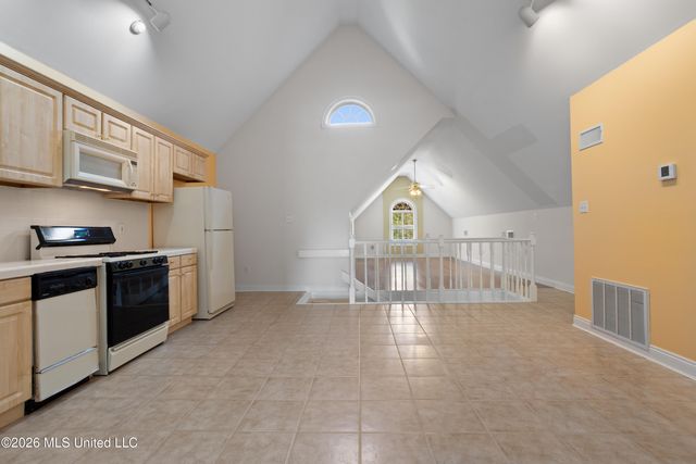 501 General Pershing Avenue, Ocean Springs, MS 39564