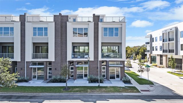 3822 Berkman DR, Austin, TX 78723