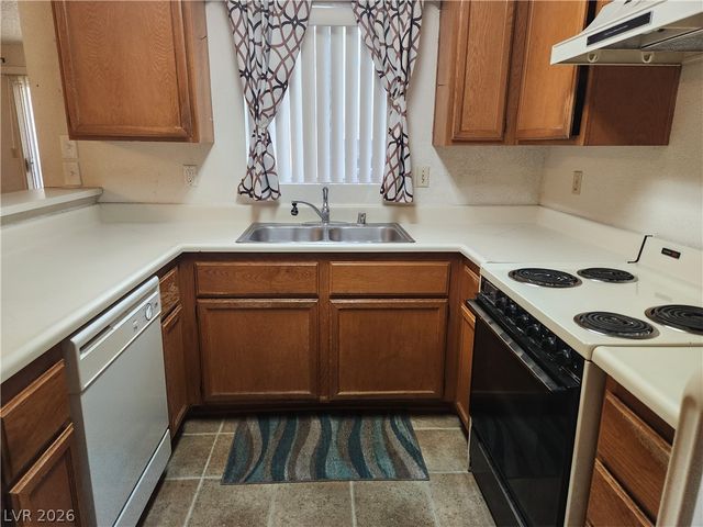 2171 Bay Club Drive 102, Laughlin, NV 89029