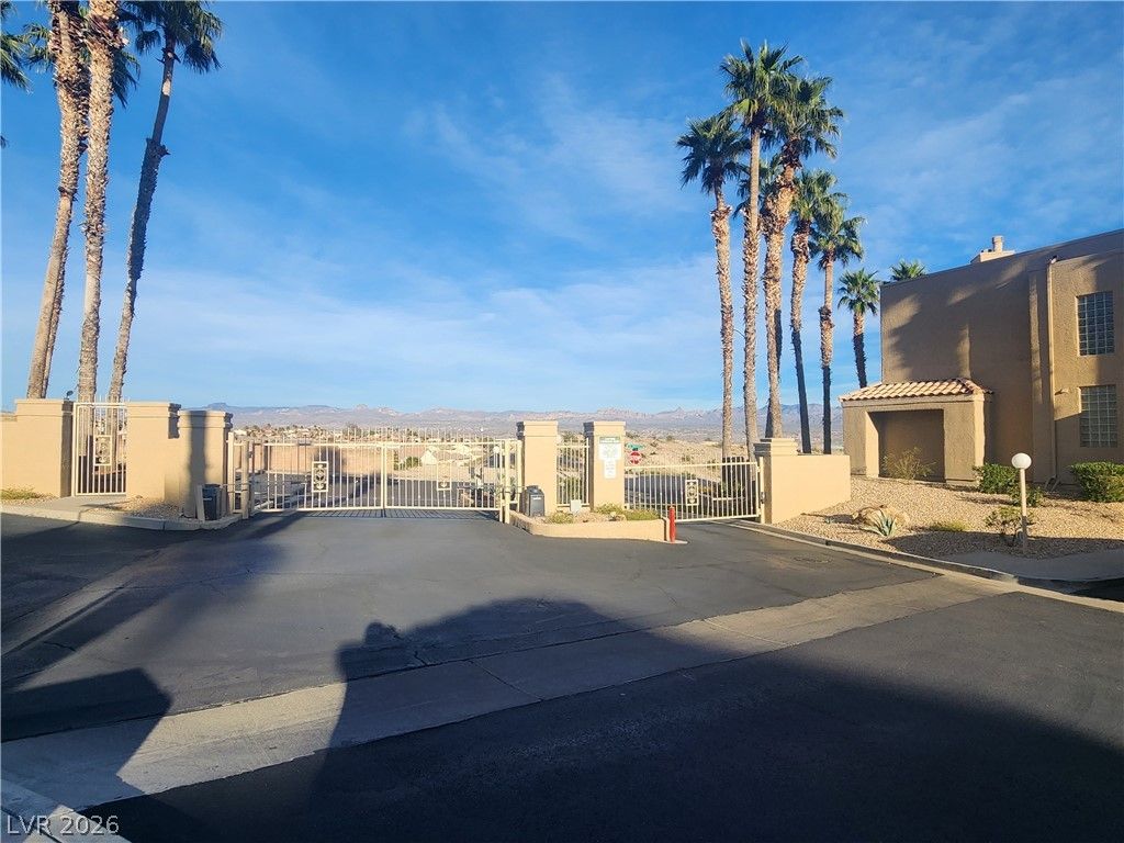 2171 Bay Club Drive 102, Laughlin, NV 89029