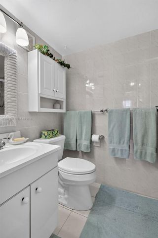 1913 S Ocean Drive 230, Hallandale Beach, FL 33009