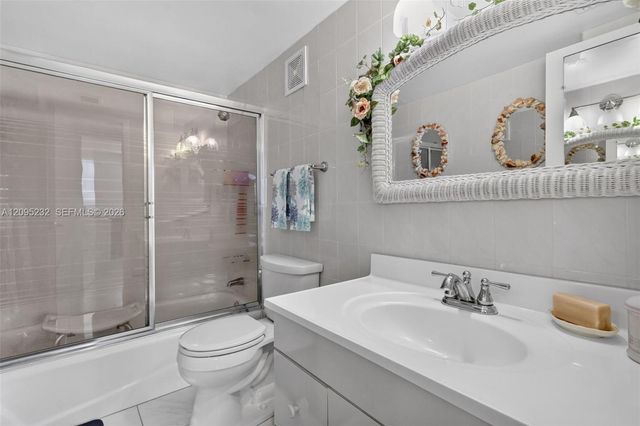 1913 S Ocean Drive 230, Hallandale Beach, FL 33009