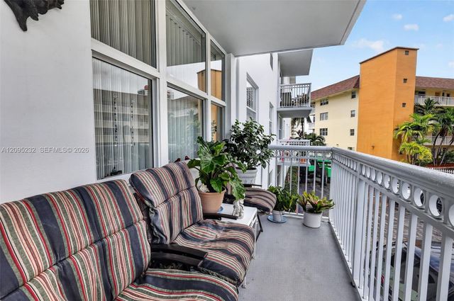 1913 S Ocean Drive 230, Hallandale Beach, FL 33009