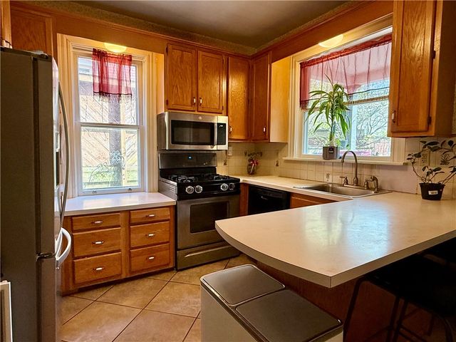 524 Fulton St, City Of Greensburg, PA 15601