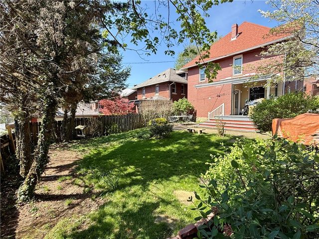 524 Fulton St, City Of Greensburg, PA 15601