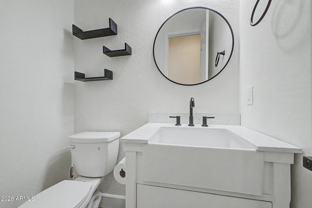 10614 E LINCOLN Avenue, Mesa, AZ 85212