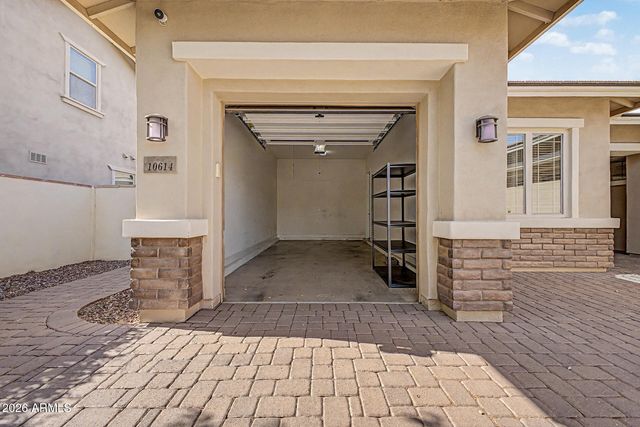 10614 E LINCOLN Avenue, Mesa, AZ 85212