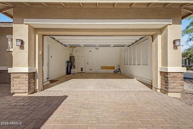 10614 E LINCOLN Avenue, Mesa, AZ 85212