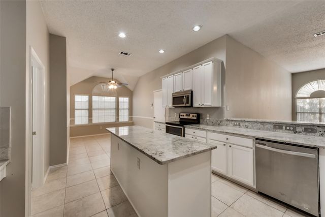 806 Ashley Lane, Allen, TX 75002