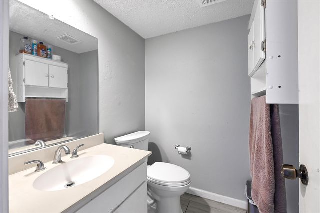 7911 Kendalia Drive, Houston, TX 77036