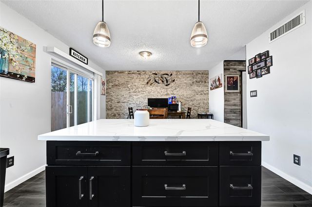 7911 Kendalia Drive, Houston, TX 77036