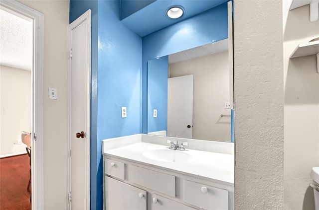 7911 Kendalia Drive, Houston, TX 77036