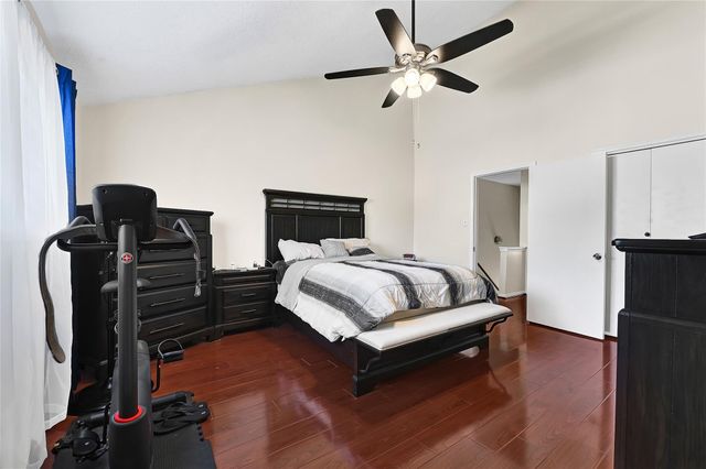 7911 Kendalia Drive, Houston, TX 77036