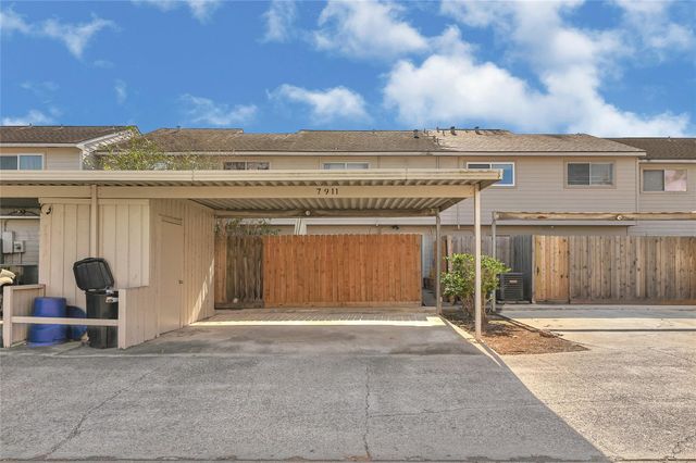 7911 Kendalia Drive, Houston, TX 77036