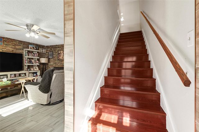 7911 Kendalia Drive, Houston, TX 77036