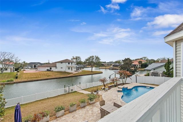 15 Colony Ct, Palm Coast, FL 32137