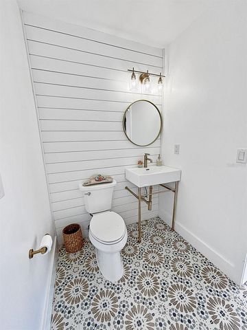 15 Colony Ct, Palm Coast, FL 32137