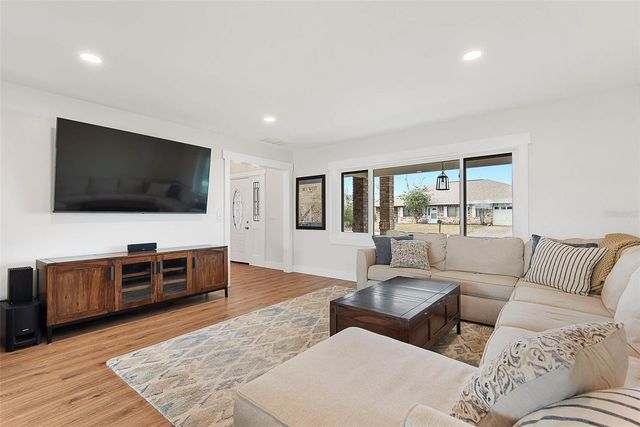 15 Colony Ct, Palm Coast, FL 32137