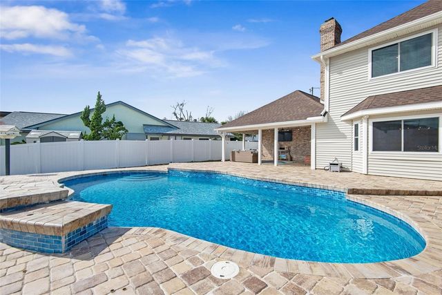 15 Colony Ct, Palm Coast, FL 32137