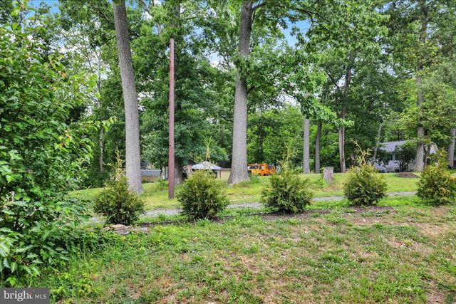 1056 ALEXANDER DR, Temple, PA 19560