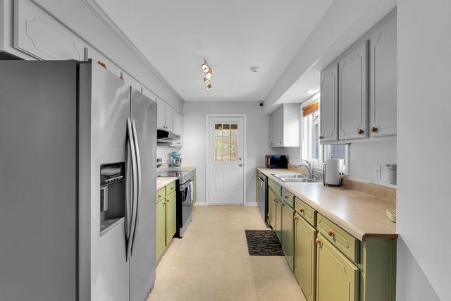 130 Graystone Drive, Moore, SC 29369