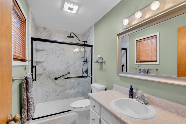 130 Graystone Drive, Moore, SC 29369