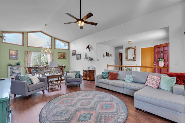 130 Graystone Drive, Moore, SC 29369