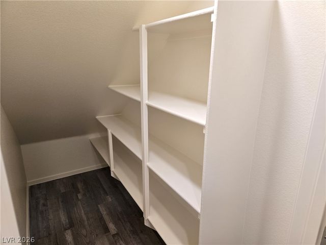 6079 Cosmos Garden Street, North Las Vegas, NV 89081