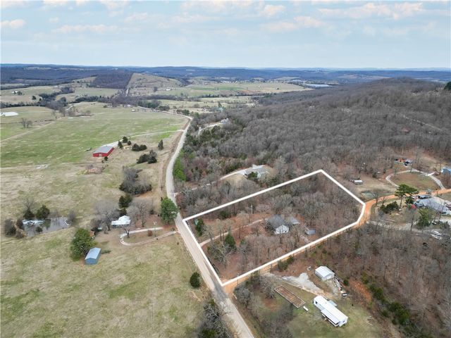 2945 Madison 7505, Huntsville, AR 72740