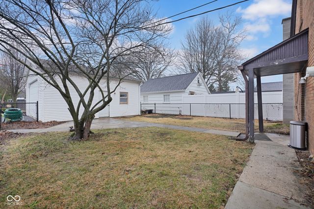 2308 Pearl Street, Columbus, IN 47201