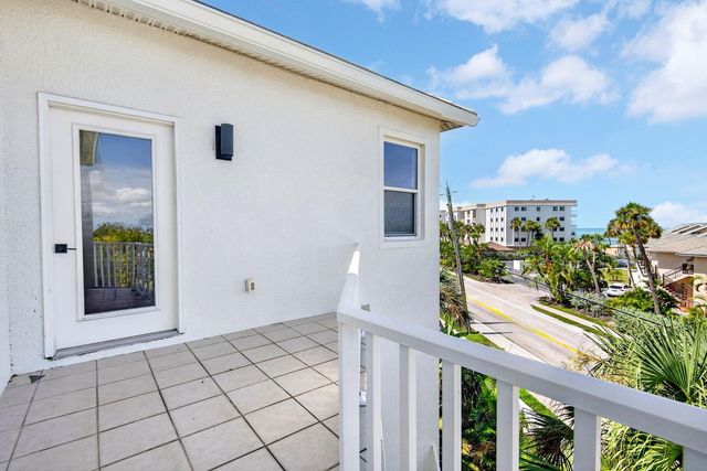 6900 BOCHI CIRCLE, Sarasota, FL 34242