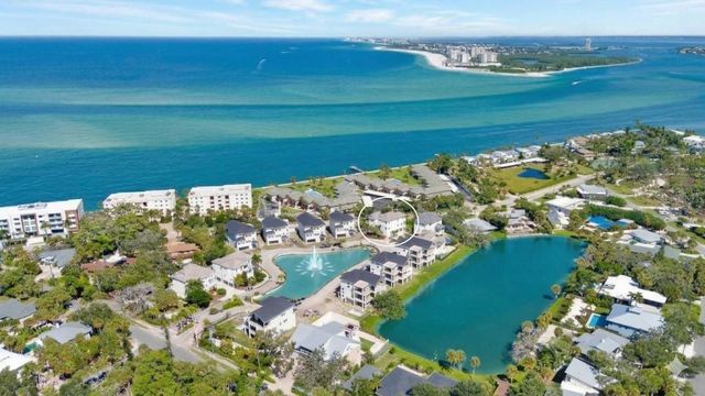 6900 BOCHI CIRCLE, Sarasota, FL 34242