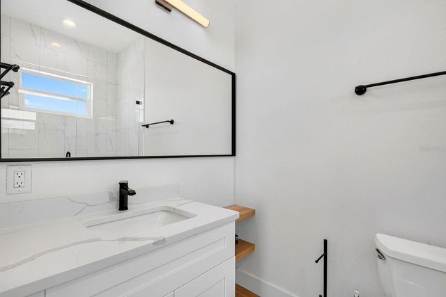 6900 BOCHI CIRCLE, Sarasota, FL 34242