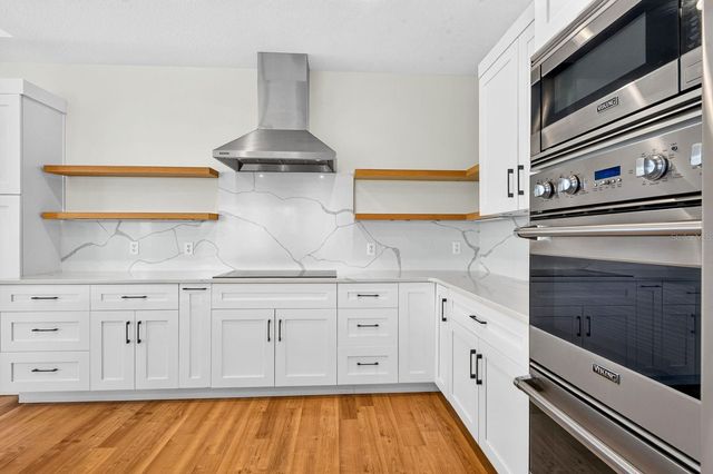 6900 BOCHI CIRCLE, Sarasota, FL 34242