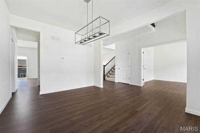 12232 Louiselle Park Drive, Maryland Heights, MO 63043