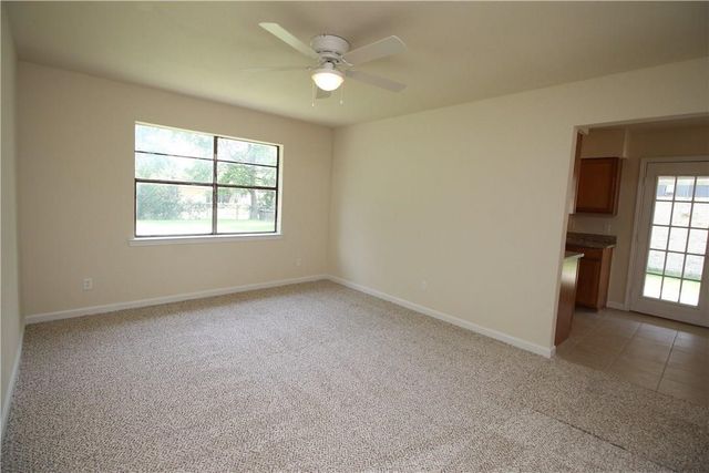 902 Lindo Drive, Mesquite, TX 75149