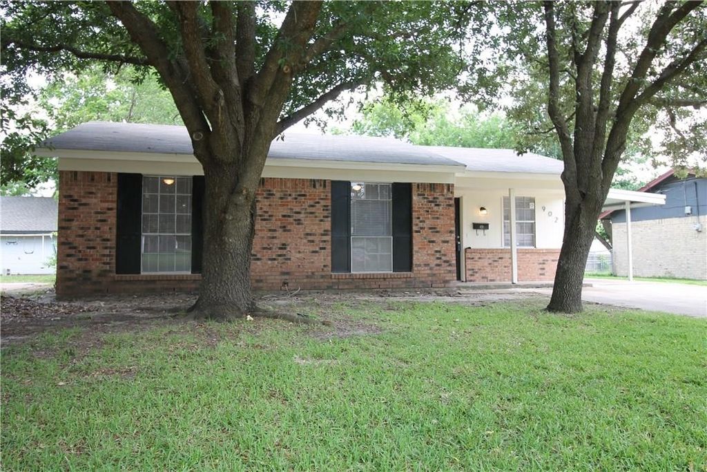 902 Lindo Drive, Mesquite, TX 75149