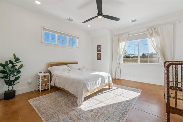 4400 W Forrest Hills Road, Guthrie, OK 73044