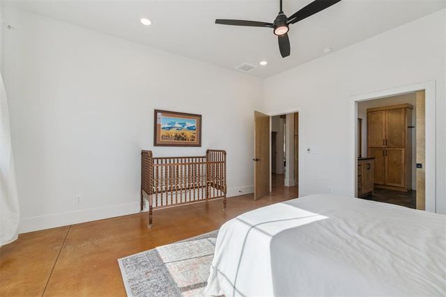 4400 W Forrest Hills Road, Guthrie, OK 73044