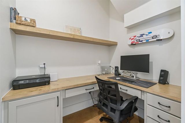 4400 W Forrest Hills Road, Guthrie, OK 73044