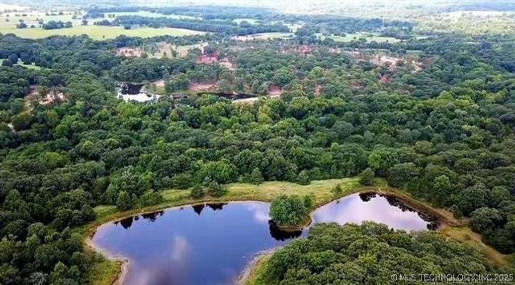 4 Sims Road, Colbert, OK 74733