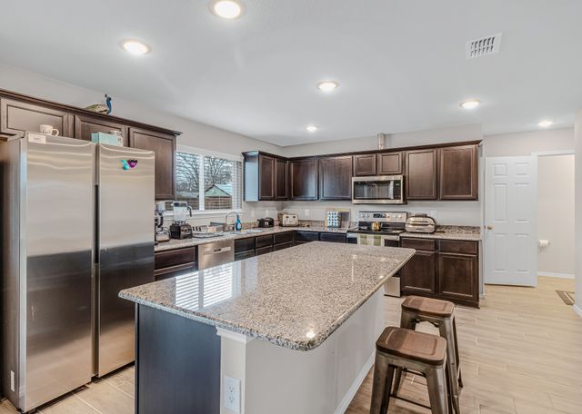 103 Rock Creek Lane, Terrell, TX 75160