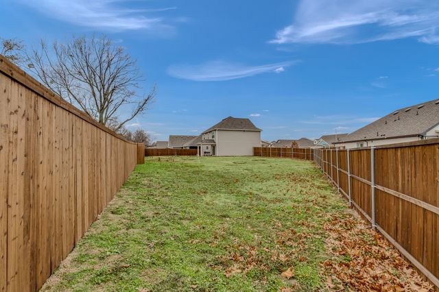 103 Rock Creek Lane, Terrell, TX 75160