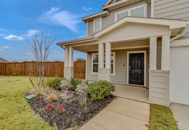 103 Rock Creek Lane, Terrell, TX 75160