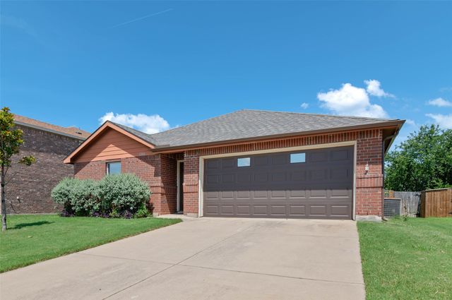 1200 First Street, Sanger, TX 76266